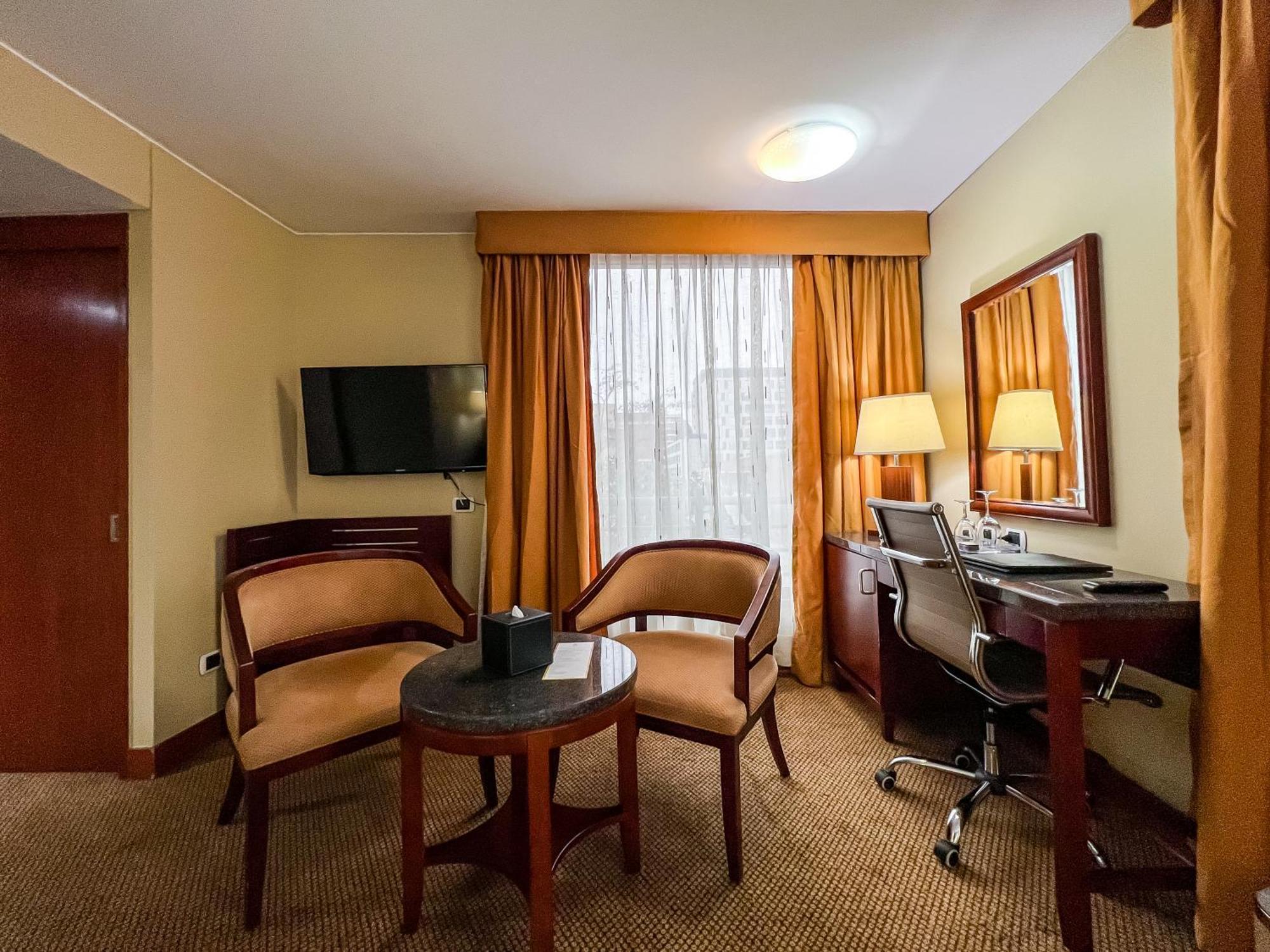 Hotel Stanford — Fotos 1